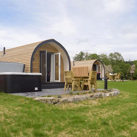 Cain Pod Vip Villa Llanfyllin Kültér fotó
